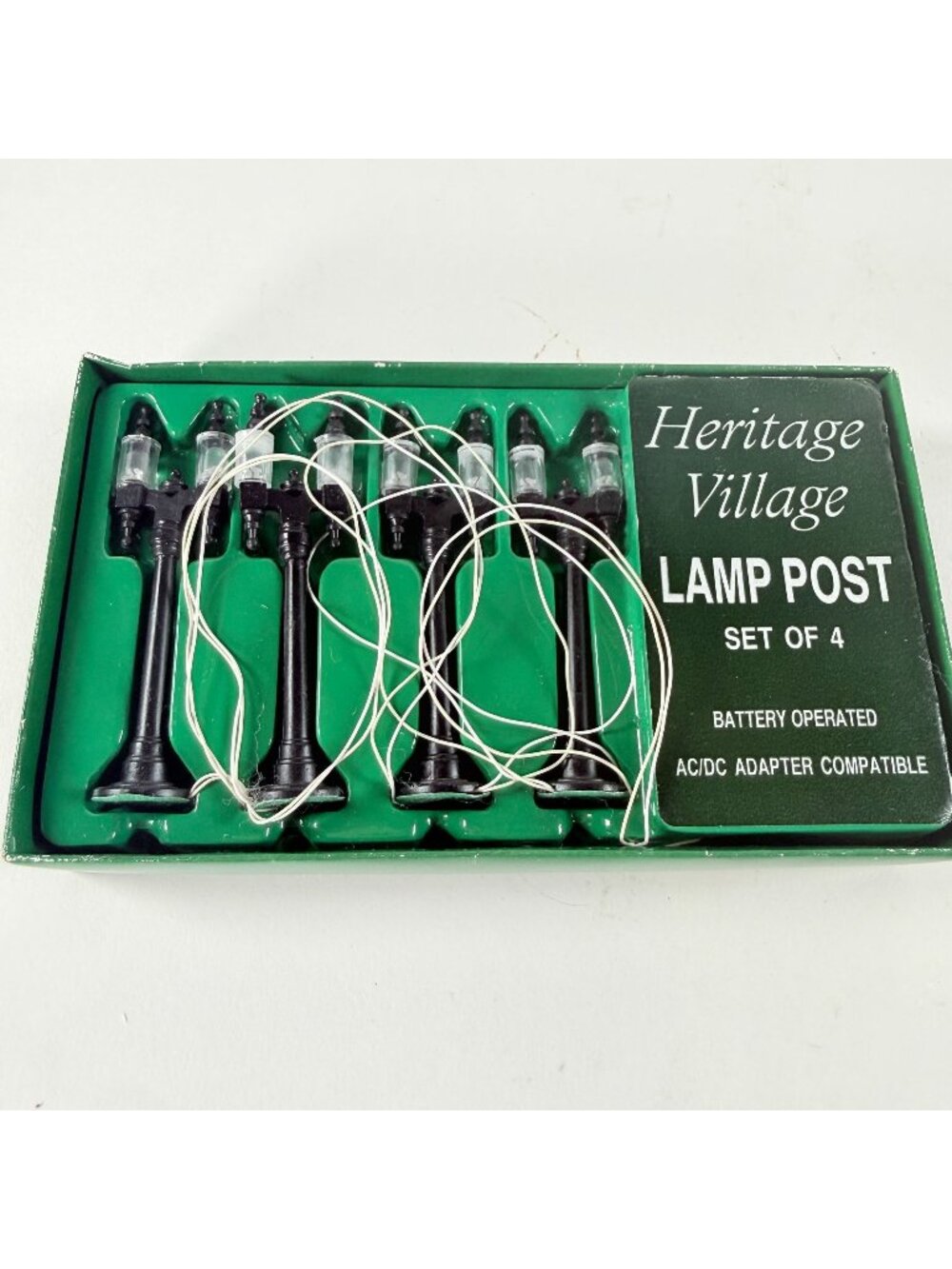 Dept 56 Heritage Village Lamp Posts 5996-0 Set of 4 Battery Operated Lights